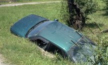 Шофьор изпрати колата си в канавка край АМ ,,Хемус''