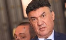 Боби Михайлов подаде оставка