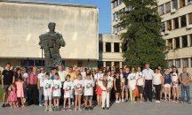 С изпълнение на гайда изпратиха участниците в юбилейния поход „По стъпките на Апостола”