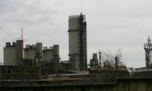 Започва извозването на опасните химикали от бившия завод "Химко"