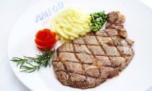 БАБХ ще глоби магазина, продал пържолата с игла в София