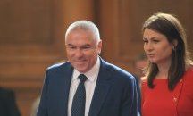 Марешки иска референдум по всевъзможни теми