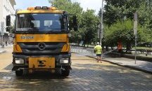 Започва миенето на улици в няколко столични квартала