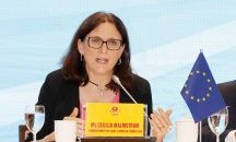 Евросъюзът предупреждава САЩ с наказателни мита
