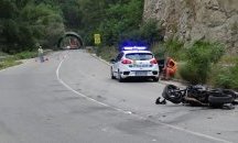 Мотоциклетист е с опасност за живота след катастрофа във Варна