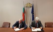 Нено Димов подписа договор за изграждане на водна инфраструктура с ВиК - Русе