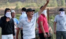 Съдът в Киргизстан разпореди Алмазбек Атамбаев да остане в ареста до 26 август