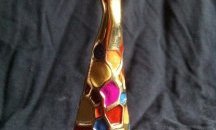 Българин прави скулптури с дъх на шампанско