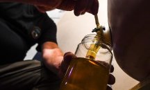 Мъж изкара 82 дни в арест, след като внесе мед в САЩ