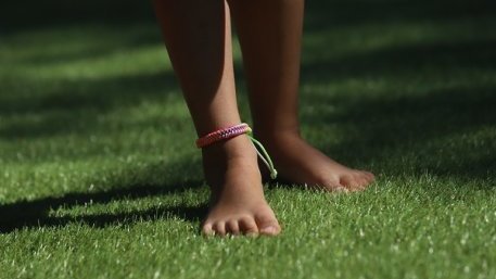 Стотици столичани се включиха в боса разходка