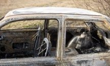 Кола се запали и изгоря в движение
