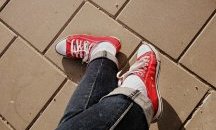 Защо да не кръстосваме краката си, докато седим