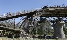 Мост се срути в Турция, ранени са двама