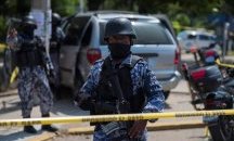 Девет убити, включително три деца, при стрелба в зала за видеоигри в Мексико