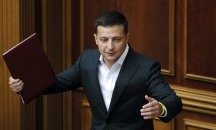 Зеленски подписа украинския закон за импийчмънт на президента