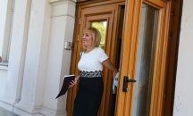 Акцент на деня: Манолова с мерак за София