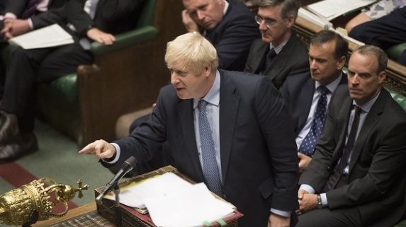 Приключи изслушването за разпускането на британския парламент