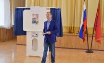 Кандидатите на властта печелят категорична победа в Русия