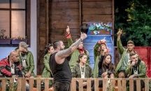 Хомофоб срещу гей - кой е големият победител на дуела във „Фермата“?