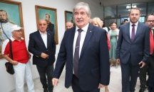 Посланикът на Русия: Не се месим във вътрешната политика на България
