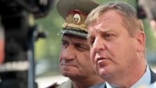 Каракачанов: Историческата ни комисия се върна без никакъв резултат