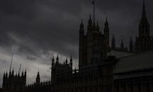 Великобритания и Испания замразяват износа на оръжие за Турция (ОБНОВЕНА)