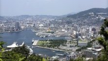 Изглед към  Нагасаки, Япония.Папа Франциск ще посети Япония от 23 до 26 ноември,включително Хирошима и Нагасаки.