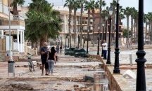 Загиналите в наводненията в Испания станаха шестима