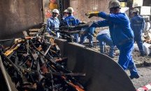 На о-в Крит задържаха камион, в който имало автомати Калашников и 122 хиляди патрони
