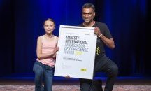 „Амнести“ удостои Грета Тунберг с наградата „Посланик на съвестта“