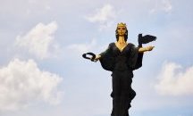 S&P Global Ratings повиши кредитния рейтинг на София