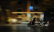 Масово нощно каране на мотори събира хиляди мотористи в събота вечер