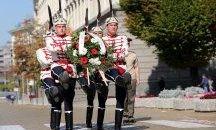 Политици отправиха поздравителни слова по случай Деня на Независимостта