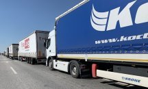 31 български тира потеглиха от италианско-словенската граница