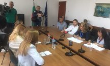 Защитници на Костов: Редколегията на „Хоризонт“ е оказвала натиск над журналисти
