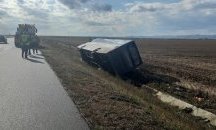 Автобус се преобърна на АМ "Тракия" (ОБНОВЕНА)