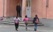 Акцент на деня: Родителска психоза с предизборна окраска