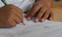 Десетки деца са загинали в масово стъпкване в училище в Кения