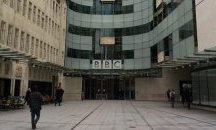 Екоактивисти блокираха централата на BBC в Лондон