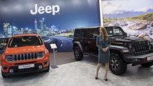 Jeep Renegade и Jeep Wrangler по време на международния автосалон в София.