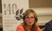 Захариева: Реформите не се правят за Брюксел, а за българските граждани
