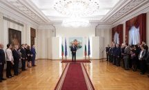 Президентът връчи висши държавни отличия на шестима изтъкнати българи