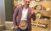 Обвиниха бившия световен шампион по бокс Оскар де ла Оя в изнасилване