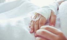 3-годишно дете е с опасност за живота, има съмнение че е малтретирано