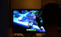Китай въвежда вечерен час за непълнолетните геймъри