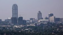 Строеж на най-високата сграда в Африка - 55-етажната &quot;Леонардо&quot;, в Йоханесбург, Южна Африка. При завършването си ще се издига на 234 метра. 