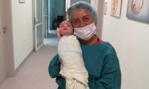 Жена на 52 години роди здраво бебе във Варна