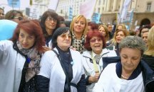 Манолова: Да се увеличат с 82 млн. лева парите в бюджета на НЗОК