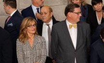 Захариева в НАТО: България надхвърли 3 % от БВП в разходите си за отбрана