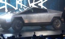 Tesla представи първия електрически пикап Cybertruck с фиаско